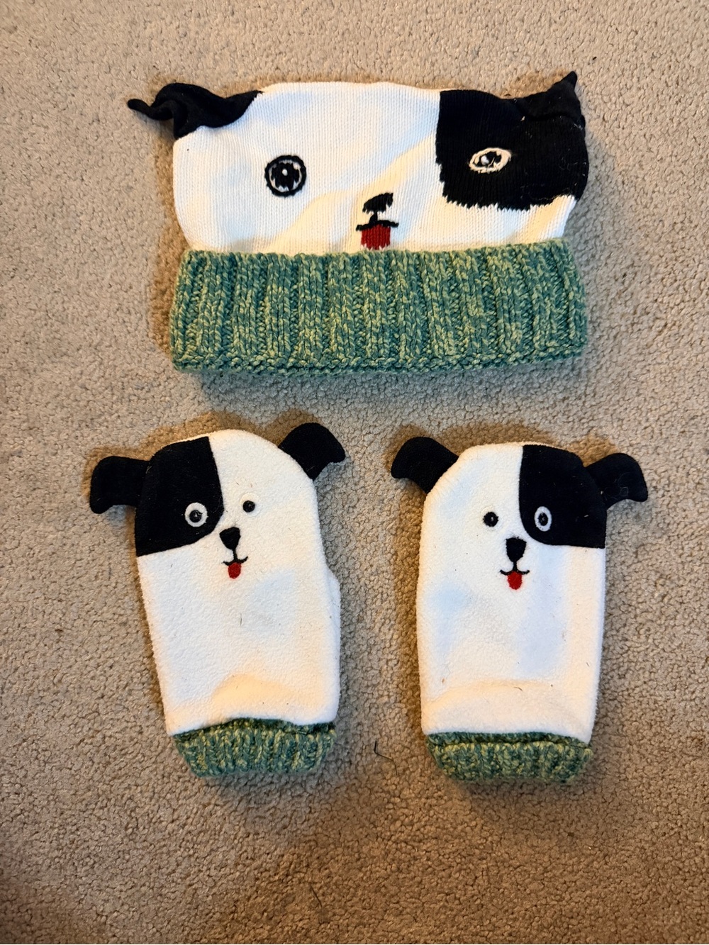Talbots Kids Dog Knit Beanie and Mitten Set — White & Black with Green Cuff